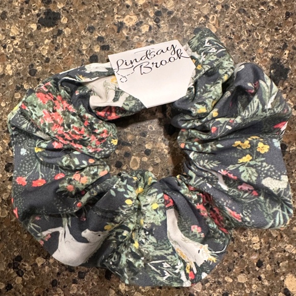 TWO Lindsay Brooks Hair Scrunchies ******Two Scrunchies for $20****** - Picture 2 of 4